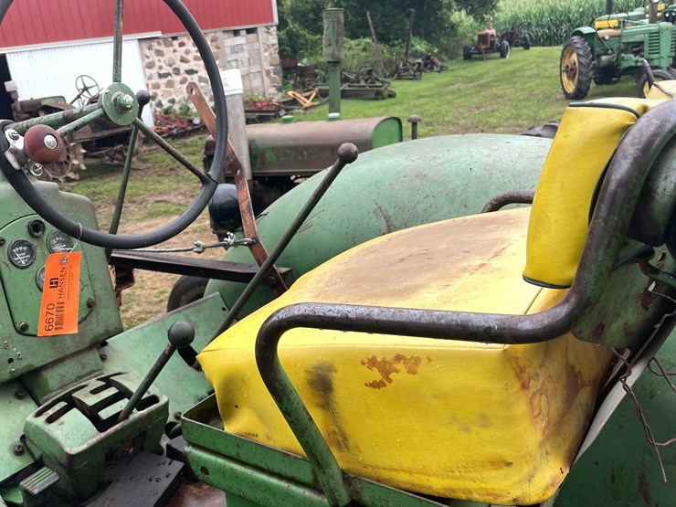 #6670-•-1953---1955-john-deere-tractor-image-7