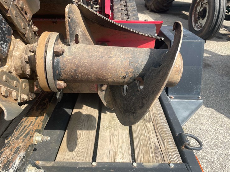 #1370-•-36"-barreto-trencher-(of)-image-8