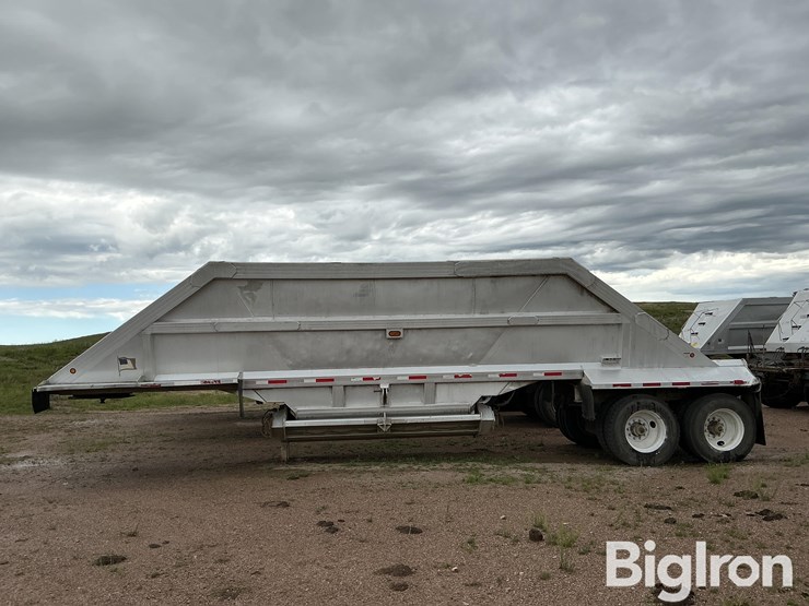 2003-travis-35-ft-image-4