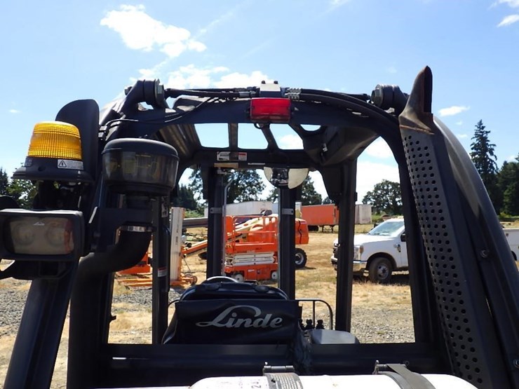 2014-linde-h25-forklift-image-11