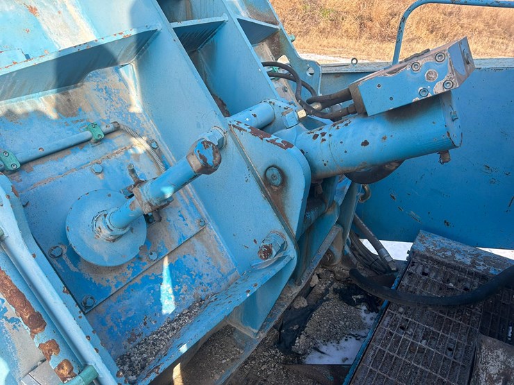 2005-terex-pegson-1412-trakpactor-image-55