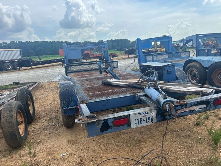 2012-77"-x-20'-t/a-gooseneck-trailer-image-3
