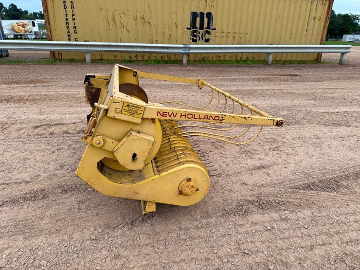 new-holland-790w-image-4