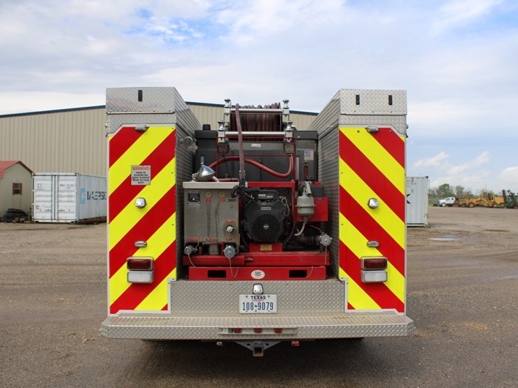 2011-ford-f550-image-6