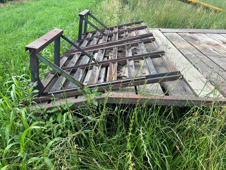 bumper-hitch-18’-deckover-trailer-image-23