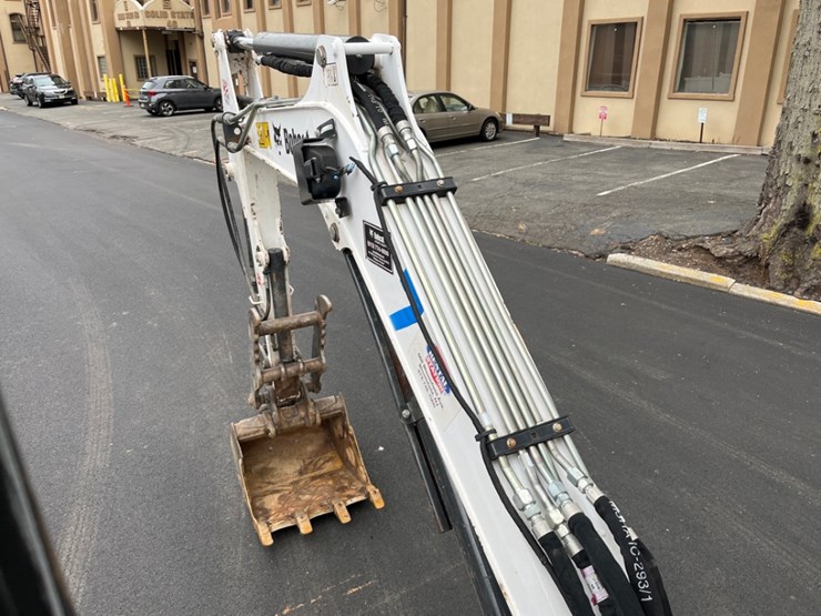 2021-bobcat-e35-image-5