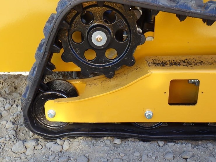 2025-aboss-gh350-skid-steer-tracked-loader-image-7
