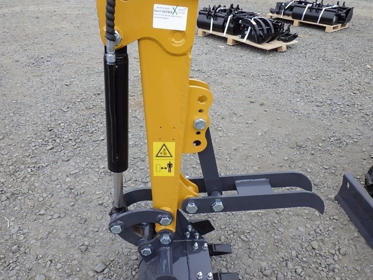 2025-cfg-mx12rx-hydraulic-excavator-image-6