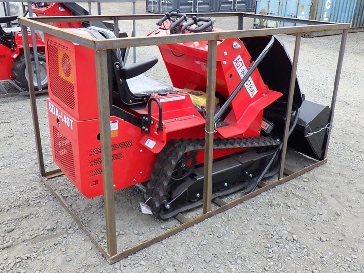 2025-agt-sda-140t-skid-steer-tracked-loader-image-3
