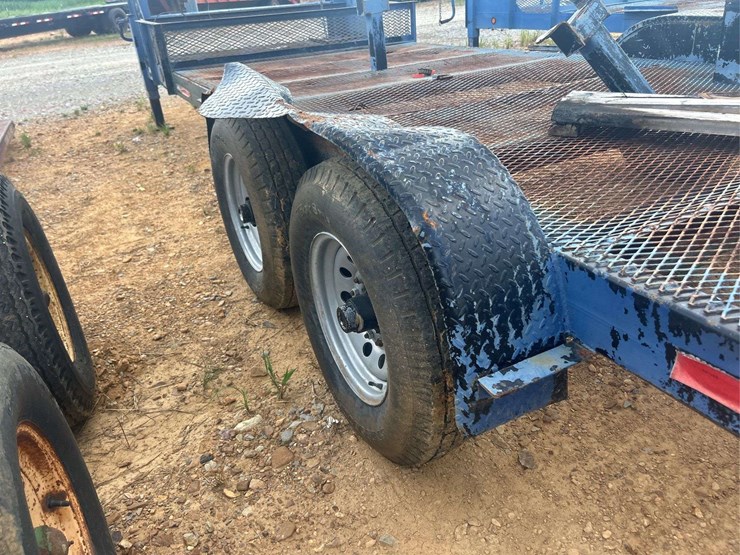 2012-77"-x-20'-t/a-gooseneck-trailer-image-12