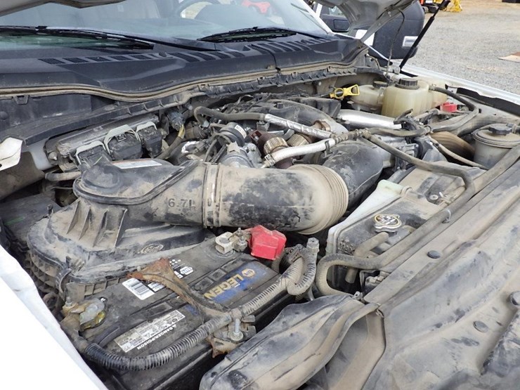 2019-ford-f550-image-26