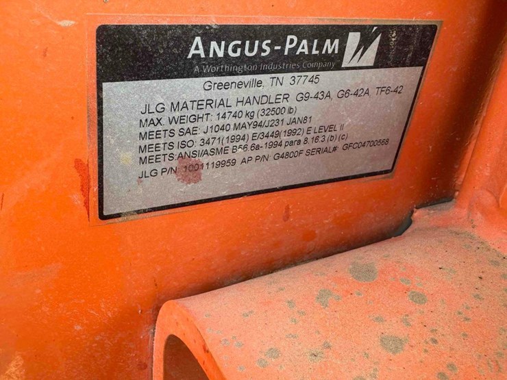 2013-jlg-telehandler-image-10