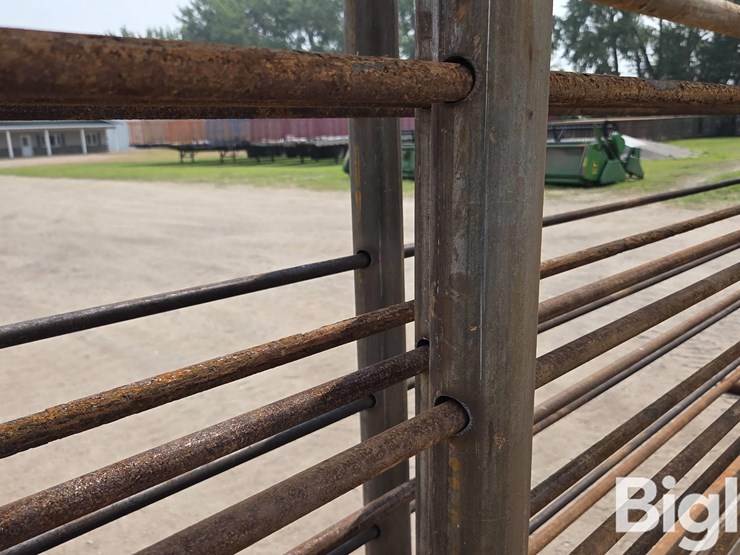24'-free-standing-panels-(bid-per-unit)-image-10