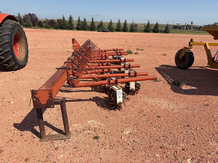 lilliston-cultivator-image-3