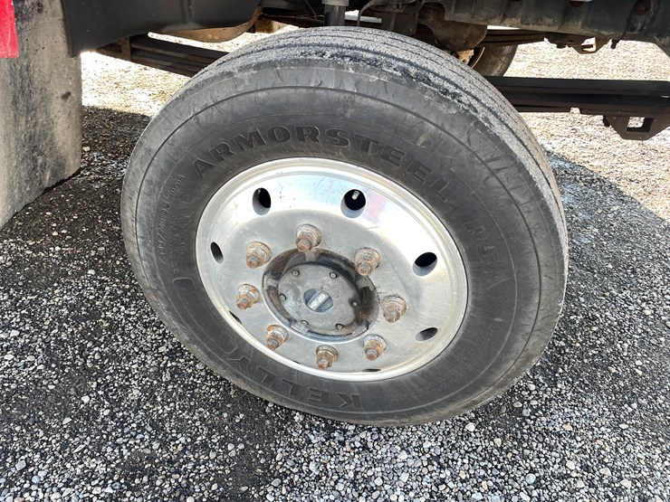 #6287-•-2005-chevy-c4500-4x4-service-truck-image-12