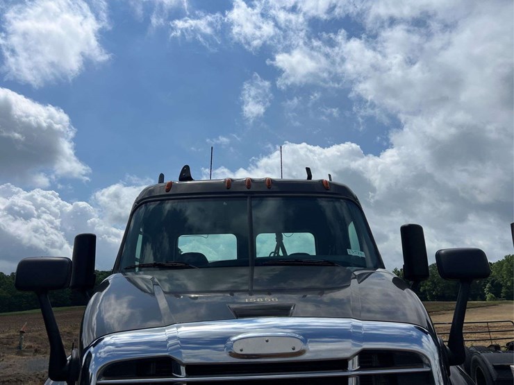 2017-freightliner-s/a-daycab-truck-*inop-image-8
