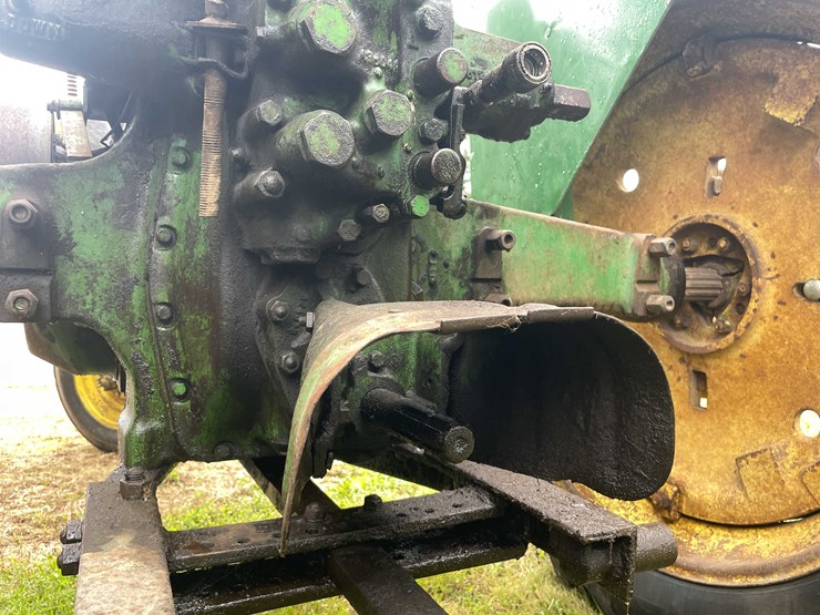 #6686-•-1950---1952-john-deere-tractor-image-23