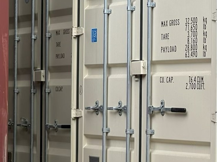 #1055-•-40'-containers-image-2