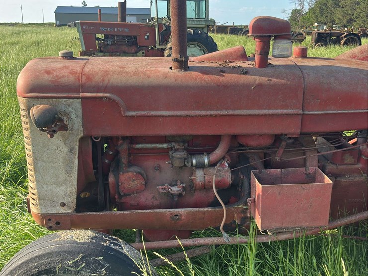 mccormick-deering-w-9-gas-image-25