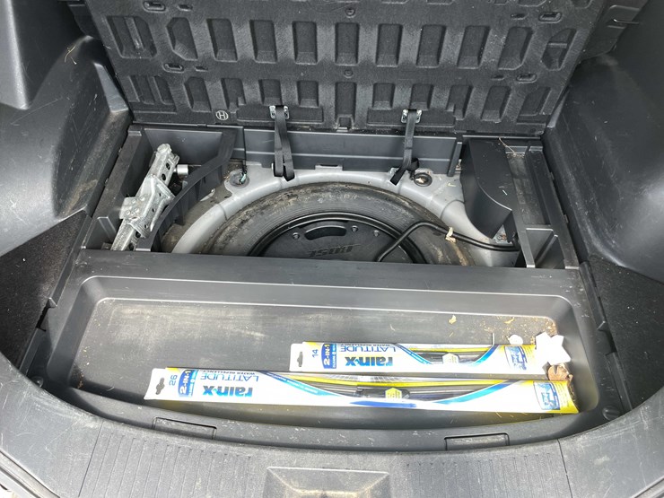2011-nissan-rogue-image-40