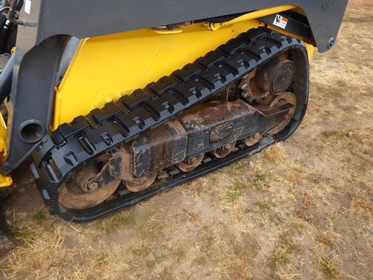 john-deere-319dt-skid-steer-tracked-loader-image-30