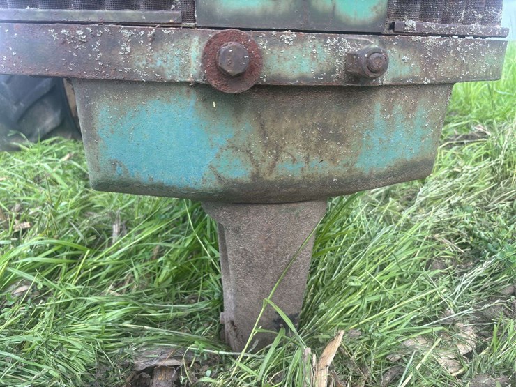 john-deere-70-image-13