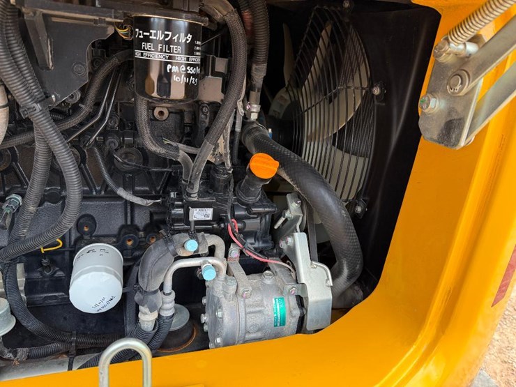 2021-deere-60g-image-42
