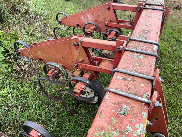 #7461-•-miller-row-crop-cultivator-image-9