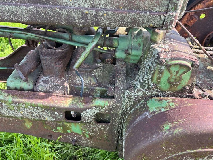 john-deere-model-b-image-54