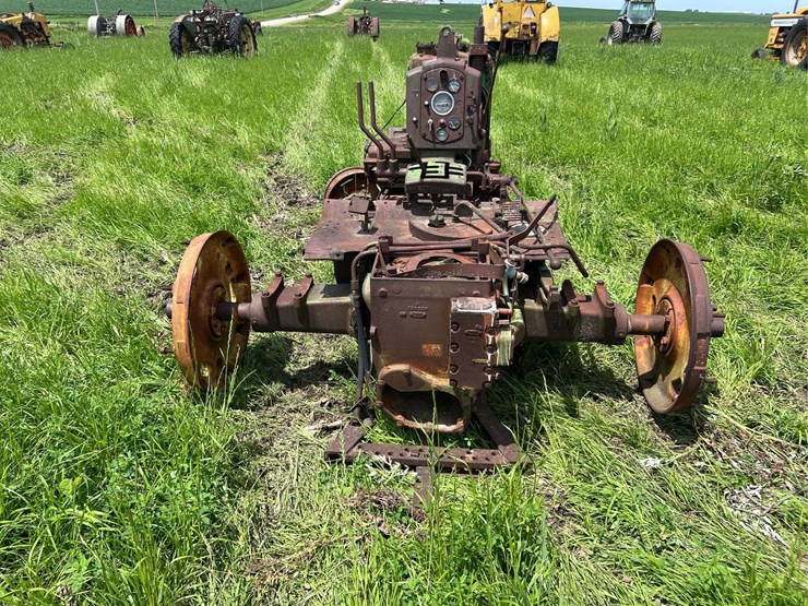 john-deere-720-standard-diesel-image-4