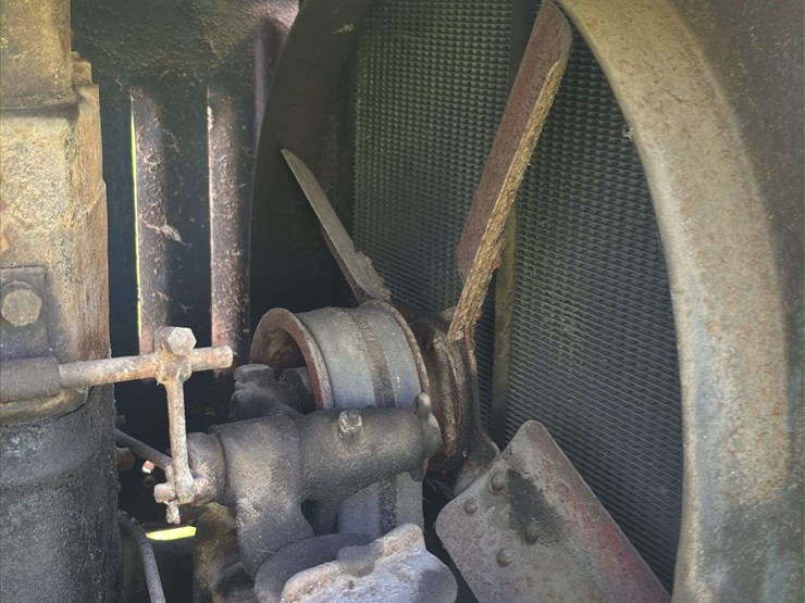 mccormick-deering-10-20-image-21