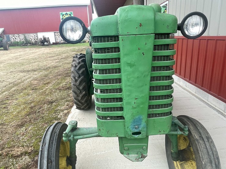 1949-john-deere-1950-image-8