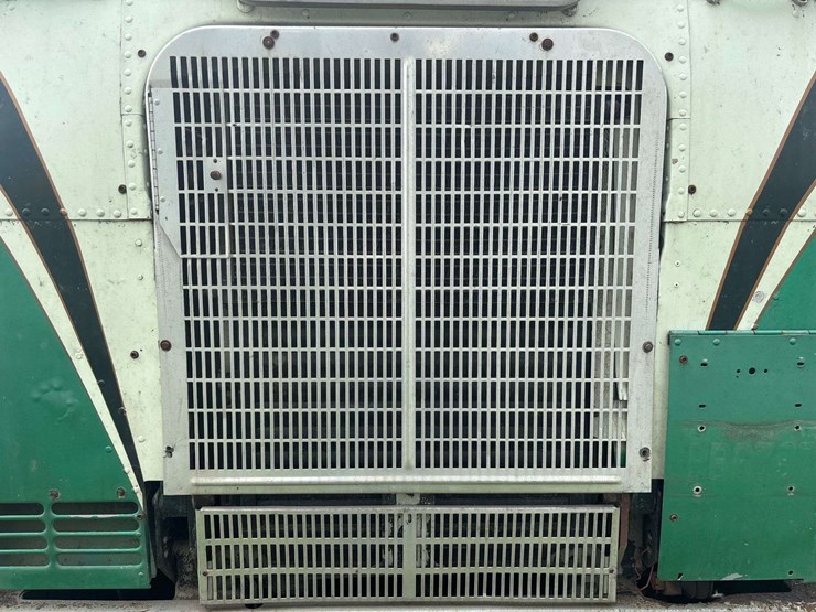 white-freightliner-cabover-semi-image-53