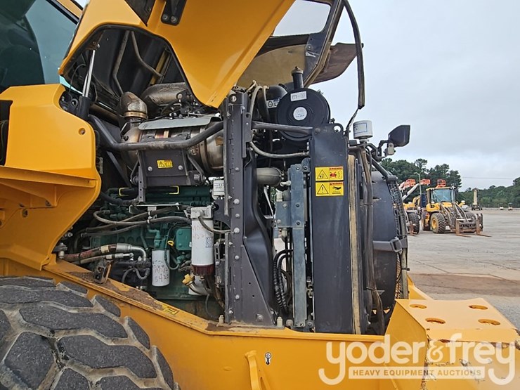 2021-volvo-l60h-image-31