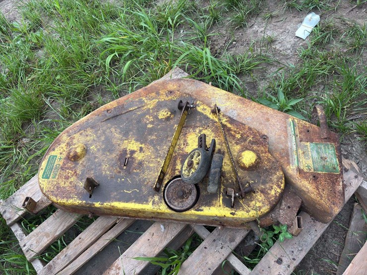 john-deere-110-image-74