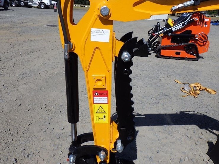 2025-vicsec-vc13-hydraulic-excavator-image-6
