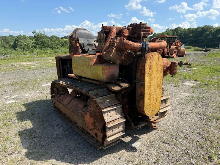 caterpillar-d4-air-compressor-tractor-image-3