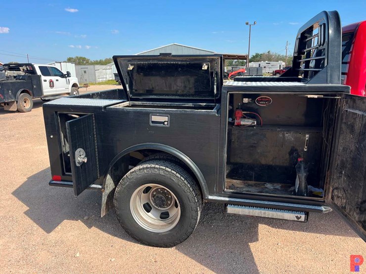 2018-dodge-ram-3500-image-10