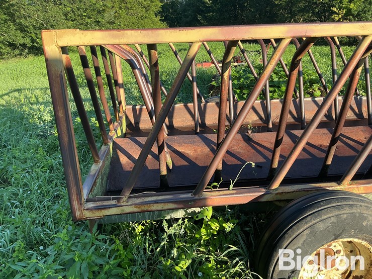elk-creek-manufactuting-portable-hay-feeder-image-17
