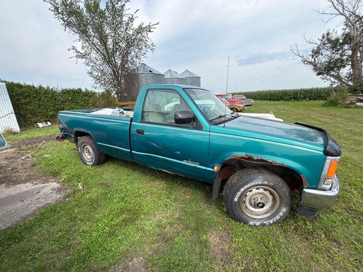 1994-chevrolet-1500-image-2