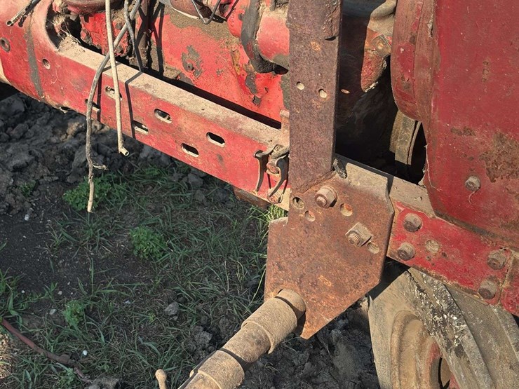 farmall-h-image-41