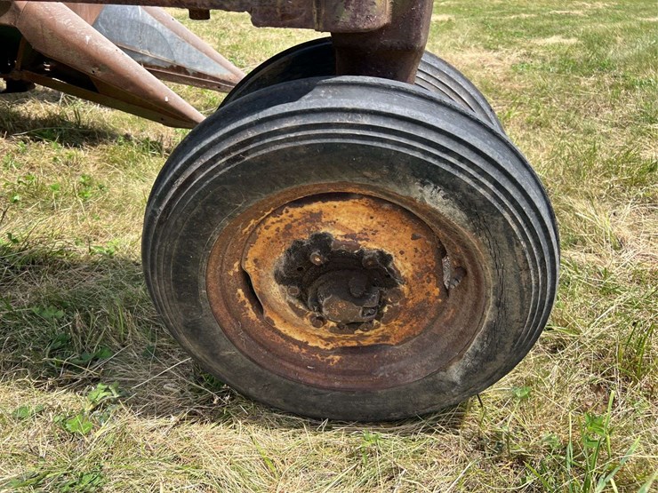 john-deere-b-image-17