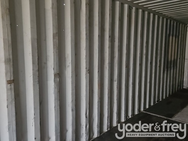 40'-container-single-walk-door,-2-side-doors-image-13