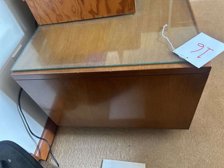 mcm-tv-stand-36”-w-x-17”-t-x-21”-d-image-5