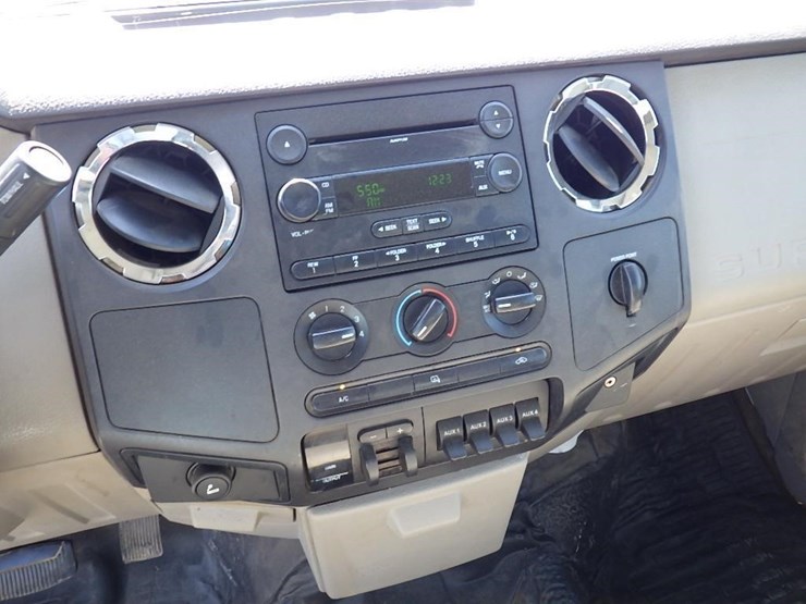 2008-ford-f450-image-28
