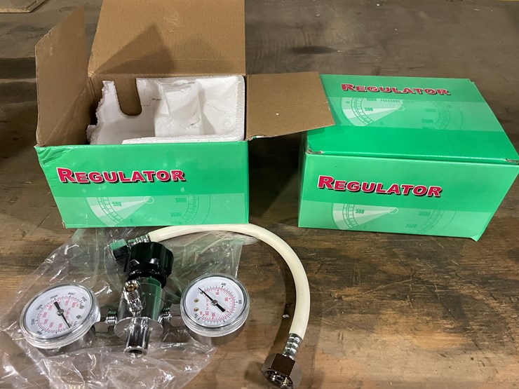 #2120-•-(2)-new-nitrous-oxide-regulators-(pr8)-image-1