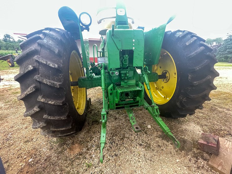 #6668-•-1971-john-deere-tractor-image-5
