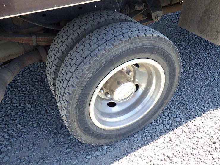 2008-ford-f450-image-32