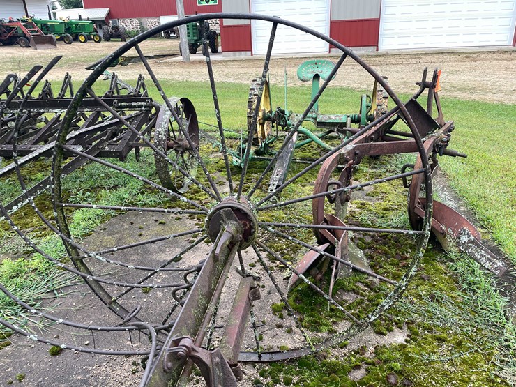 #7493-•-antique-hay-cutter-image-12