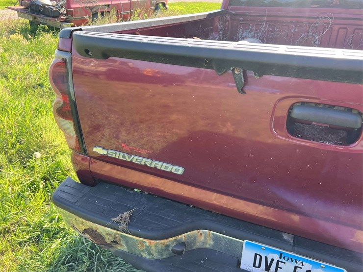 extended-cab-chevy-image-37